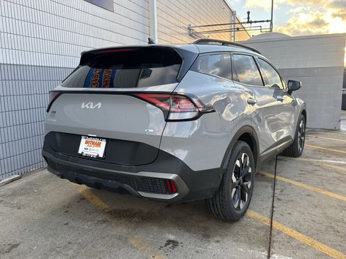 Used 2023 Kia Sportage X-Line w/ X-Line Premium Package image 4