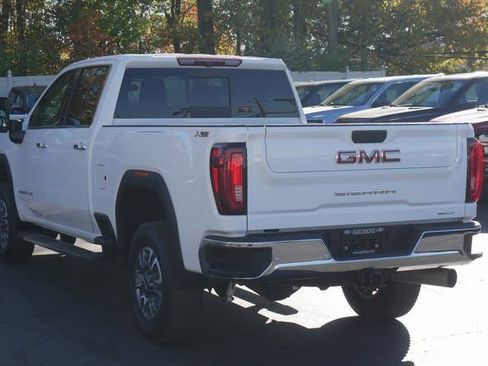 Used 2023 GMC Sierra 3500 SLT w/ SLT Premium Package AWD/4WD image 11