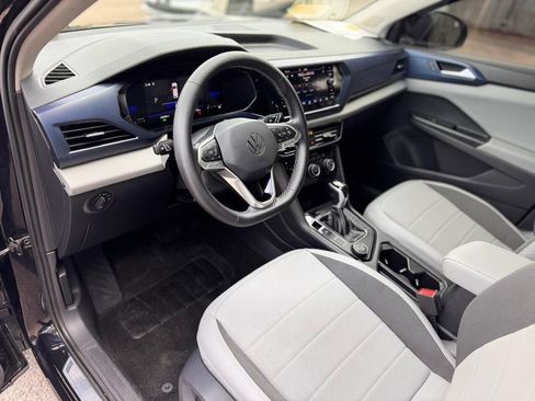 Used 2023 Volkswagen Taos SE w/ Panoramic Sunroof Package AWD/4WD image 13