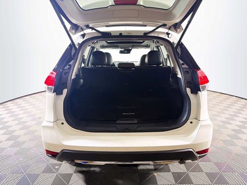 Used 2017 Nissan Rogue SL w/ SL Premium Package image 23