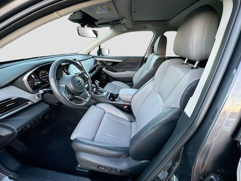 Certified 2025 Subaru Outback Limited image 29