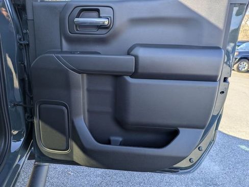 New 2026 Chevrolet Silverado 1500 Custom Trail Boss w/ Dark Appearance Package image 27