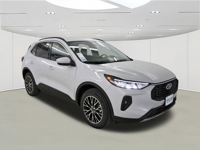 New 2025 Ford Escape SE