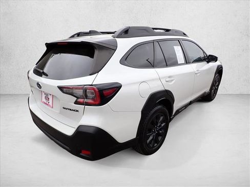 Certified 2023 Subaru Outback Onyx Edition image 4