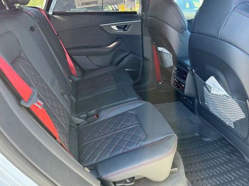 New 2026 Audi SQ8 Prestige image 15
