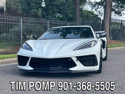 Used 2023 Chevrolet Corvette Stingray Premium Cpe w/ Z51 Performance Package RWD image 3