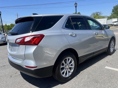 Used 2020 Chevrolet Equinox LT FWD image 6