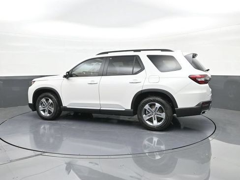 New 2026 Honda Pilot EX-L image 5