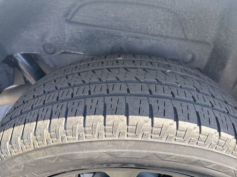 Used 2023 Jeep Wrangler Unlimited Sahara image 12