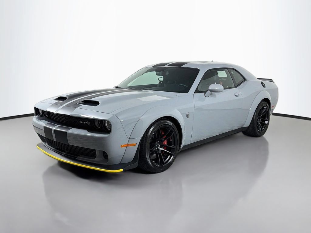 Used 2021 Dodge Challenger SRT Hellcat RWD image 1