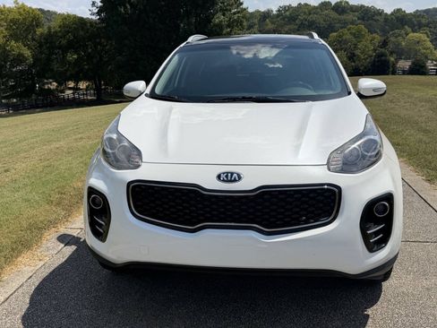 Used 2017 Kia Sportage EX w/ EX Premium Package AWD/4WD image 4