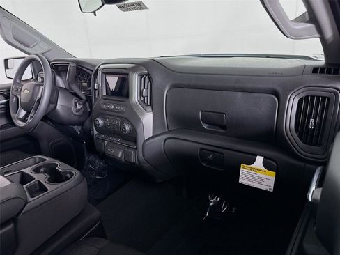 New 2026 Chevrolet Silverado 1500 Custom AWD/4WD image 19
