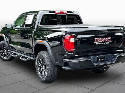 Used 2024 GMC Canyon Elevation w/ Elevation Premium Package AWD/4WD image 12