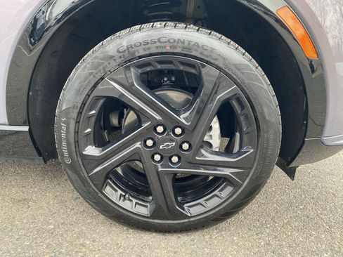 Used 2024 Chevrolet Equinox EV RS image 9