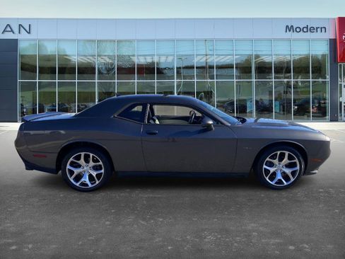 Used 2015 Dodge Challenger R/T Plus image 4