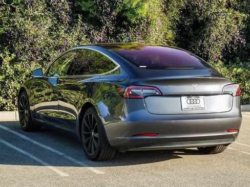 Used 2018 Tesla Model 3 Long Range image 6