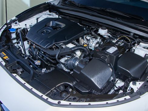 Used 2025 MAZDA CX-30 AWD 2.5 S w/ Preferred Package image 32