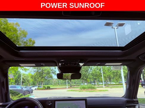 Certified 2025 Lexus GX 550 w/ Accessory Package (2T) AWD/4WD image 11