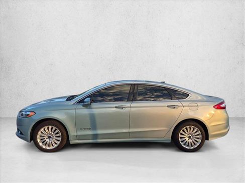 Used 2013 Ford Fusion SE FWD image 8