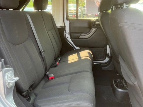 Used 2017 Jeep Wrangler Unlimited Sport w/ Quick Order Package 24S image 13