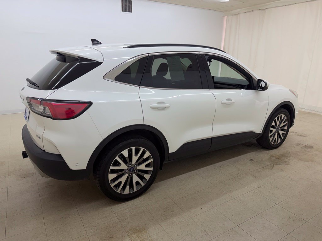 Used 2020 Ford Escape Titanium AWD/4WD image 5