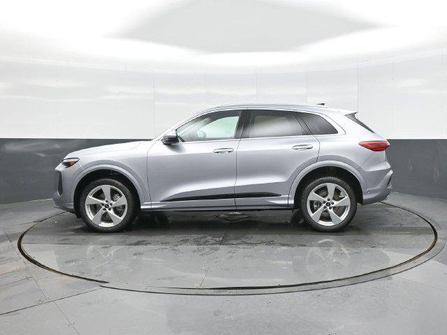 Used 2025 Audi Q5 Premium Plus AWD/4WD image 4