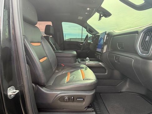 Used 2021 GMC Sierra 1500 AT4 w/ AT4 Premium Package AWD/4WD image 12