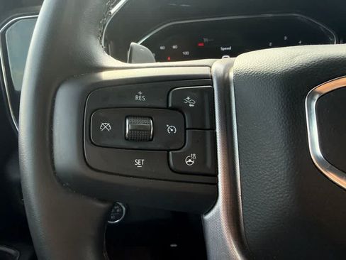 Used 2023 GMC Sierra 1500 Elevation w/ Preferred Package AWD/4WD image 10