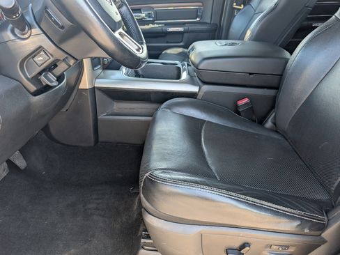 Used 2017 RAM 2500 Laramie w/ Sport Appearance Group image 11