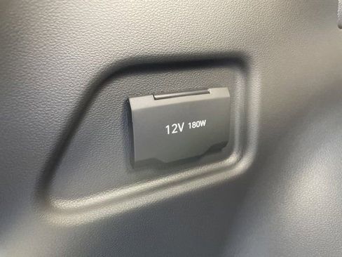 New 2026 Hyundai Tucson Limited image 24