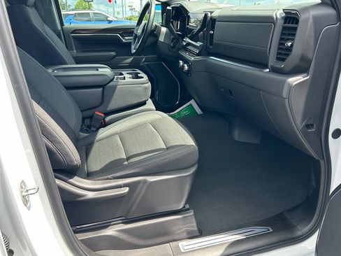 Used 2024 GMC Sierra 1500 Elevation w/ X31 Off-Road Package image 17