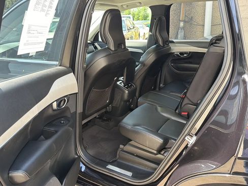 Used 2023 Volvo XC90 B5 Core AWD/4WD image 27