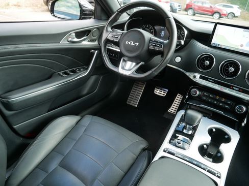 Certified 2023 Kia Stinger GT2 AWD/4WD image 9