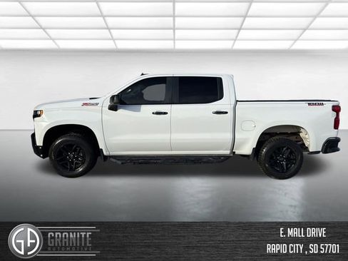 Used 2019 Chevrolet Silverado 1500 LT Trail Boss w/ Convenience Package image 2