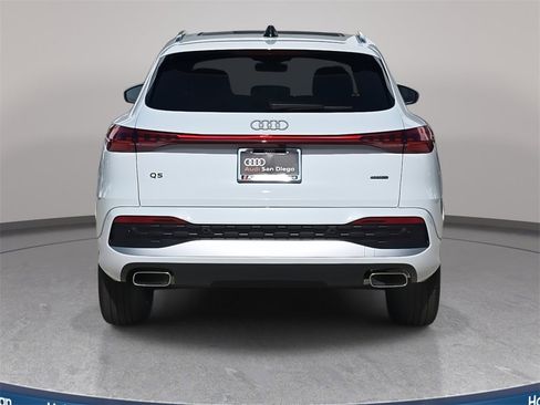 New 2025 Audi Q5 Premium image 4