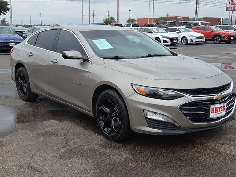 Used 2024 Chevrolet Malibu LT FWD image 5