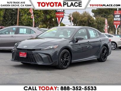 Used 2025 Toyota Camry SE