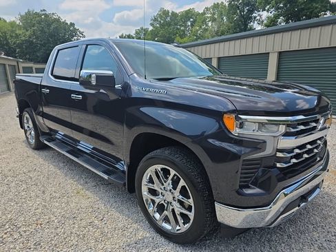 Used 2024 Chevrolet Silverado 1500 LTZ w/ Technology Package AWD/4WD image 10
