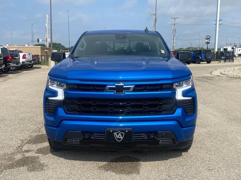 Used 2024 Chevrolet Silverado 1500 RST w/ Convenience Package II AWD/4WD image 17