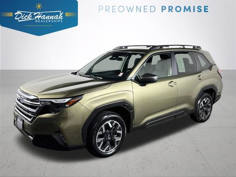 Used 2025 Subaru Forester Premium w/ Convenience Package #1 AWD/4WD image 1