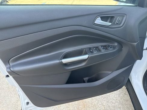 Used 2018 Ford Escape SE AWD/4WD image 7