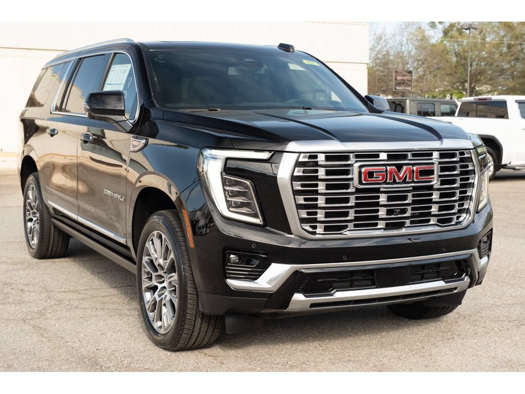 New 2026 GMC Yukon XL Denali w/ Sun & Power Step Package AWD/4WD image 35