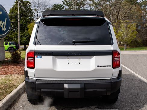 Used 2025 Toyota Land Cruiser 1958 image 4