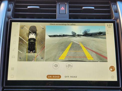 Used 2026 Land Rover Discovery Limited Edition image 13