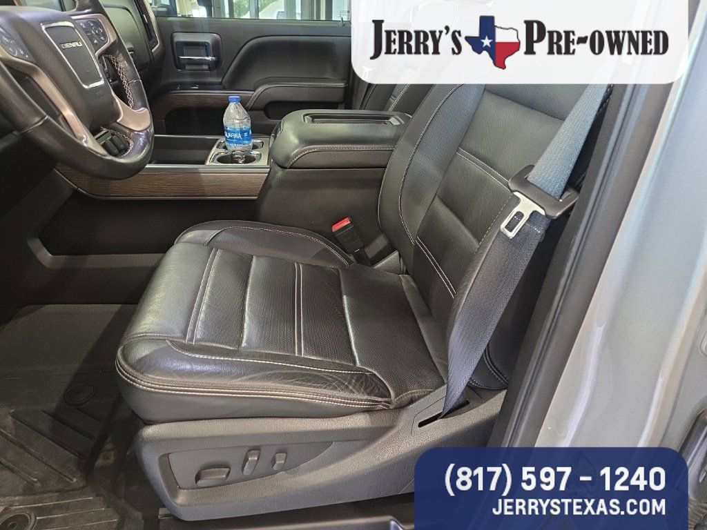 Used 2018 GMC Sierra 2500 Denali w/ Duramax Plus Package AWD/4WD image 7