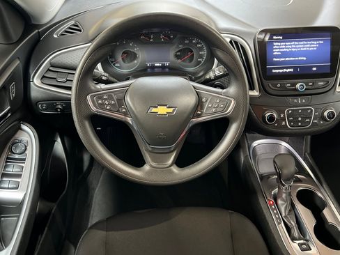 Used 2024 Chevrolet Malibu LT image 17