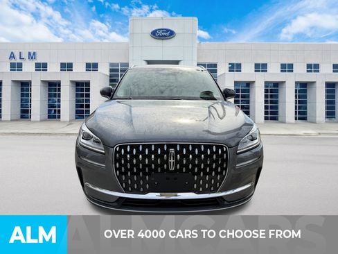 Used 2024 Lincoln Corsair Reserve image 3