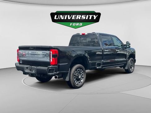Used 2024 Ford F350 Platinum w/ FX4 Off-Road Package AWD/4WD image 3