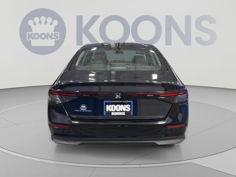 Used 2023 Honda Accord LX image 5