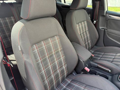 Used 2013 Volkswagen GTI Wolfsburg Edition FWD image 40